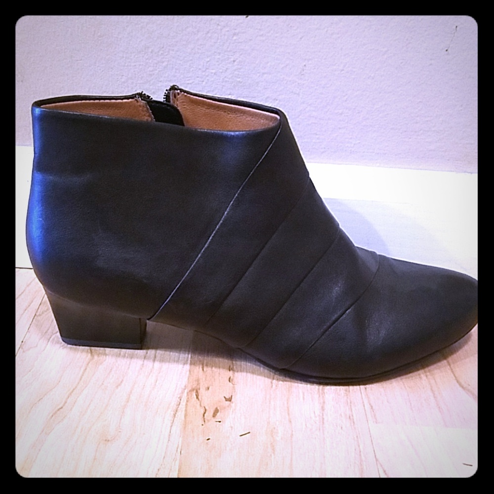 Black Booties